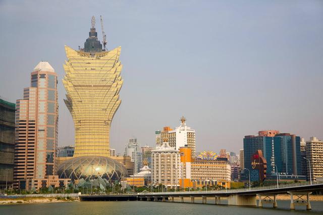 澳门,历史与现代交织的璀璨明珠